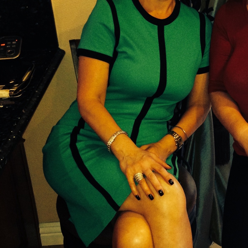 Dress - Picture 2 of 3